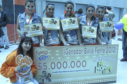 Boston College ganó concurso Baila Fanta