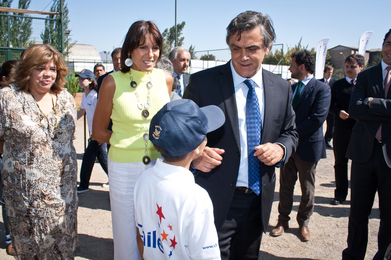 Benjamín Alvarado junto a importantes golfistas participaron de la inauguración del Putting Green Golf de Boston College La Farfana y da el vamos al Classic