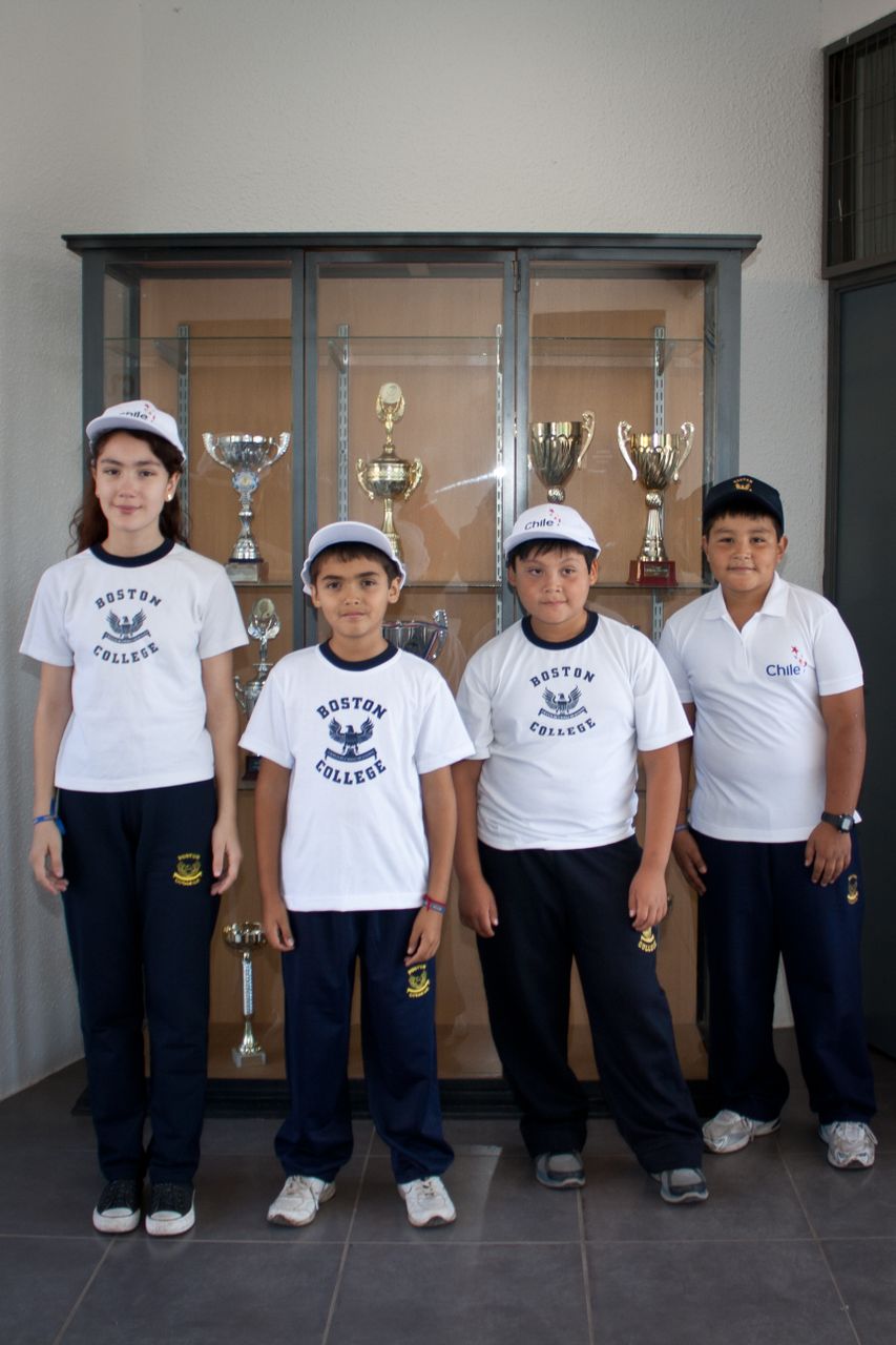 Benjamín Alvarado junto a importantes golfistas participaron de la inauguración del Putting Green Golf de Boston College La Farfana y da el vamos al Classic