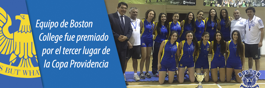 Equipo de Boston College fue premiado por el tercer lugar de la Copa Providencia