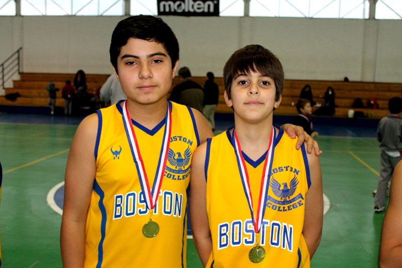 Boston College gritó campeón en el básquetbol escolar