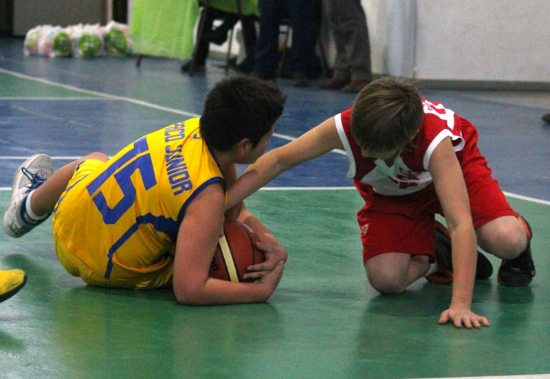 Boston College gritó campeón en el básquetbol escolar