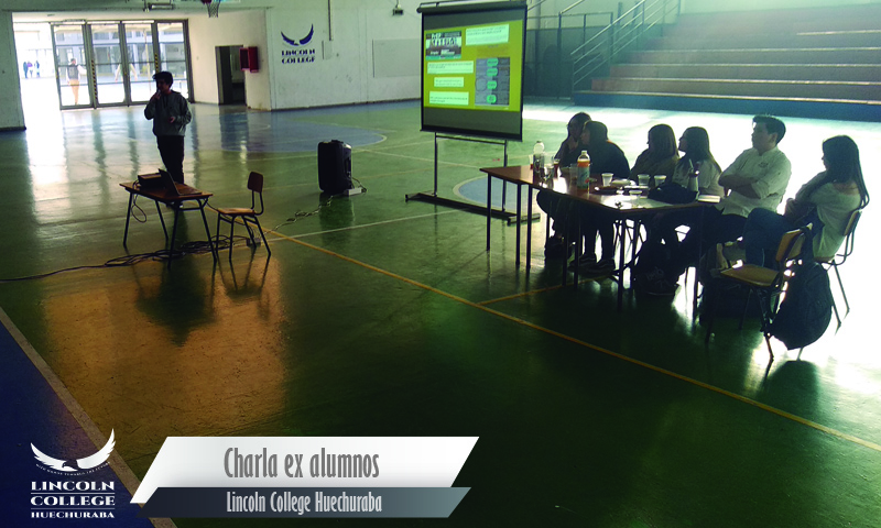 Charla ex-alumnos 