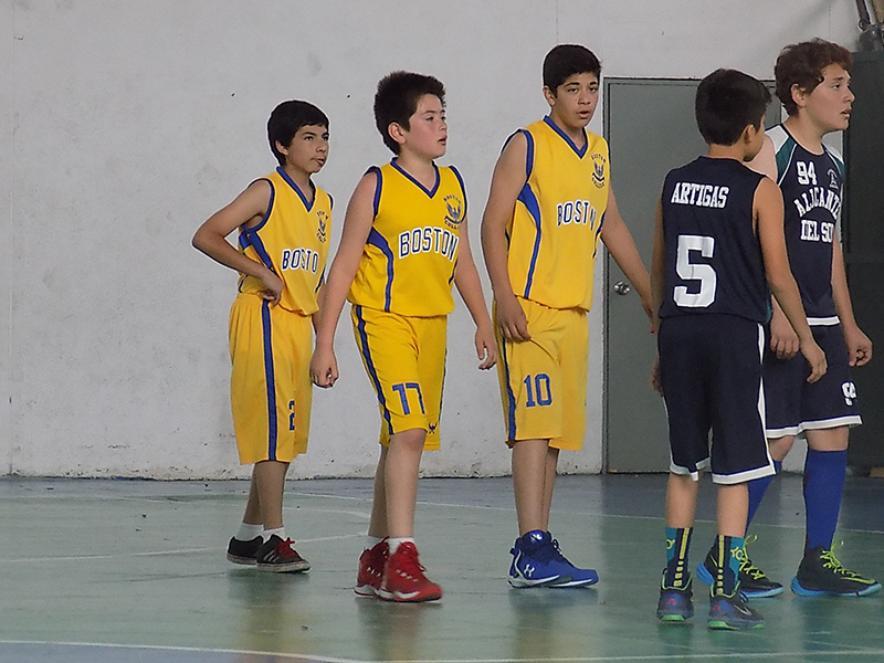 El baloncesto juega por las medallas y el podio en las finales 2015