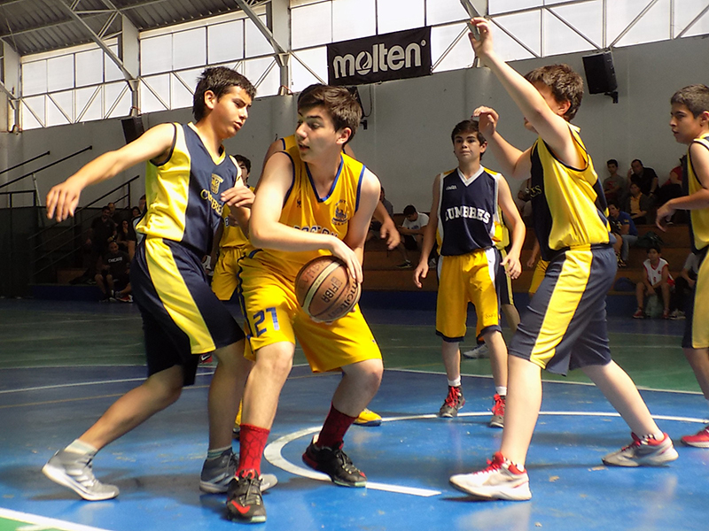 El baloncesto juega por las medallas y el podio en las finales 2015