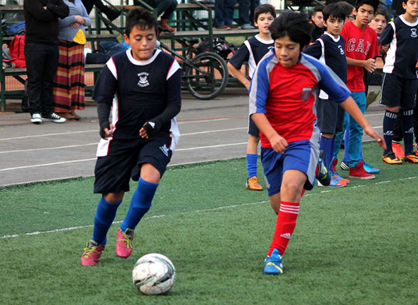 Gran jornada de fútbol se vivió en Boston College Huechuraba