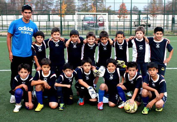 Gran jornada de fútbol se vivió en Boston College Huechuraba