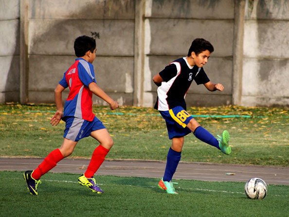 Gran jornada de fútbol se vivió en Boston College Huechuraba