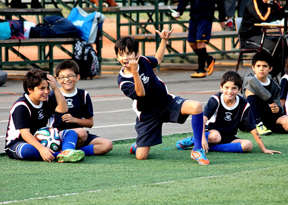 Gran jornada de fútbol se vivió en Boston College Huechuraba