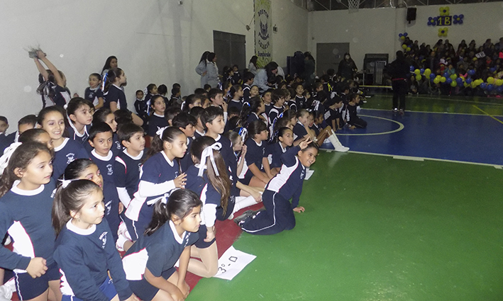 Revista Gimnasia 2016