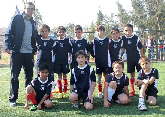 Alto Macul y Huechuraba participan en torneo de la ANFP 